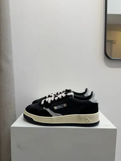 Autry International S.R.L. Medalist Low phan/blk/gray