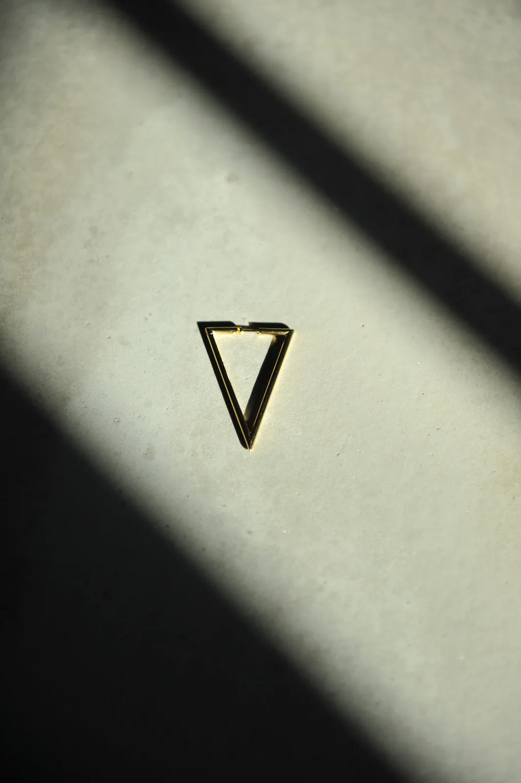 Bermuda Triangle, gold