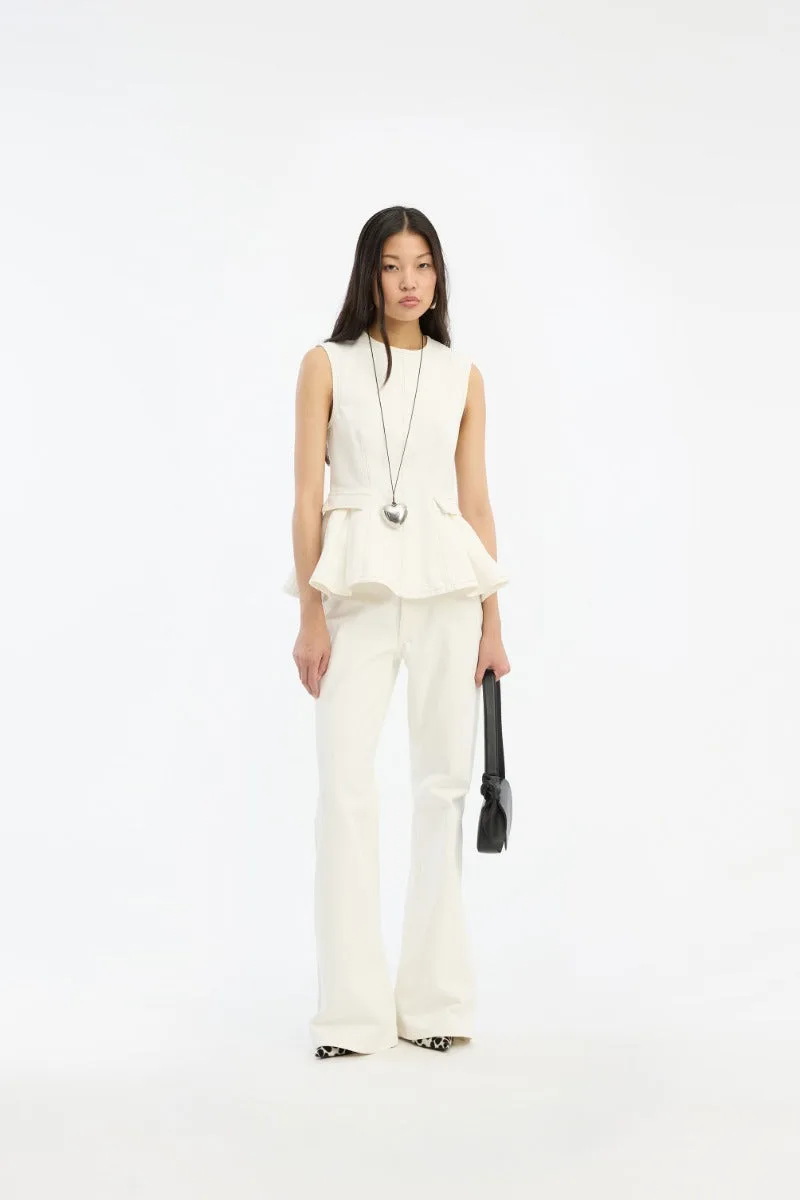 Flared Highwaisted Jeans white