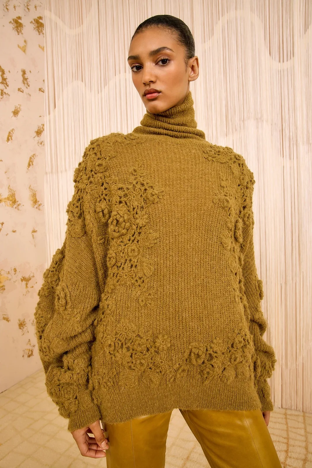 Lelou Pullover mit Häkeldetails