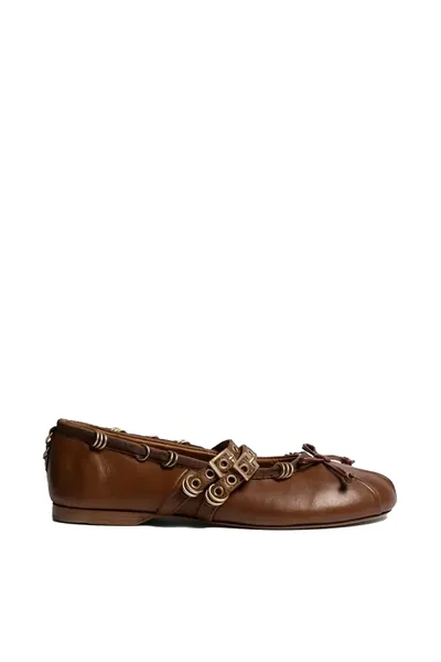 Posa Ballerina Vita Piercing in Cognac