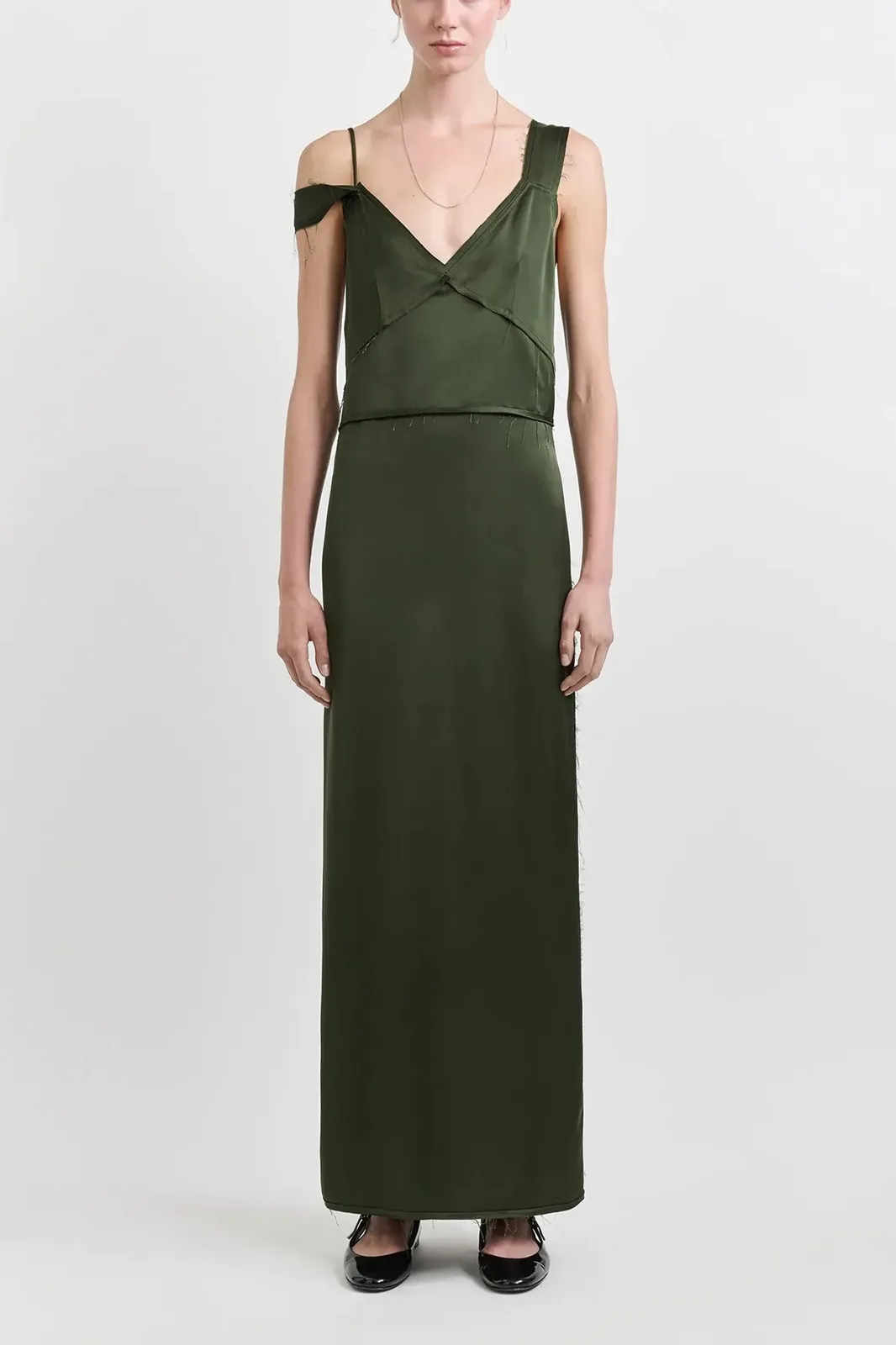 Kleid V-Neck Slip in Bottle Green